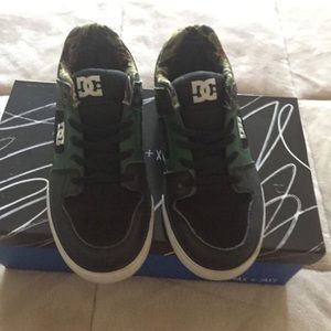 •SOLD•DC Boys Tennis Shoes sz 2Y
